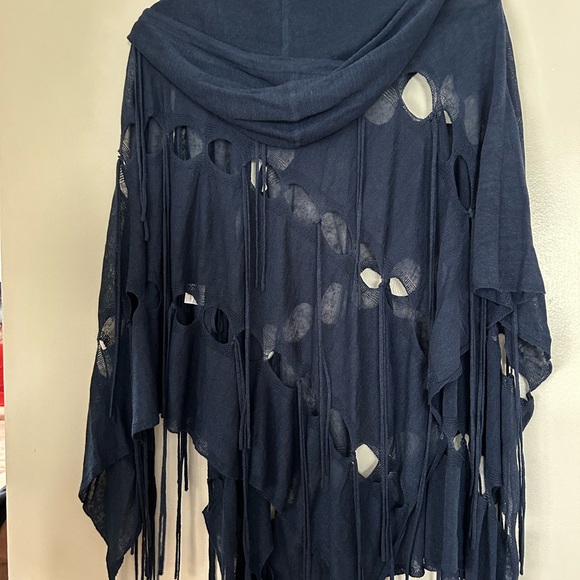 Haute Hippie Poncho NWOT - Picture 3 of 3